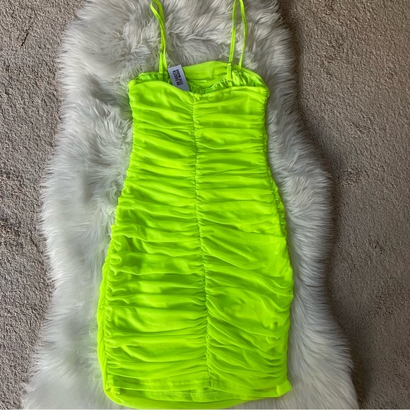 BB DAKOTA BY STEVE MADDEN Neon Green Citron Stay Mesh Dress XL NWT - Picture 9 of 16